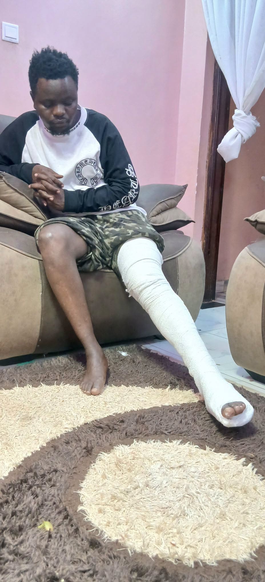 You are currently viewing POPULAR KALENJIN ARTIST INVOLVED IN A ROAD ACCIDENT, CAUSING MINOR INJURIES