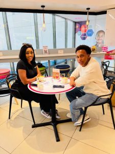Read more about the article Amber Ray and Son Gavin Leave Fans Laughing Over Hilarious ‘Girlfriend’ Remark