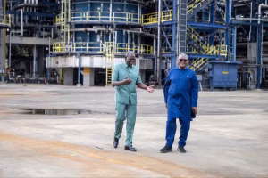 Read more about the article KIWANDA CHA KUSAFISHA MAFUTA YAZINDULIWA RASMI LAMU