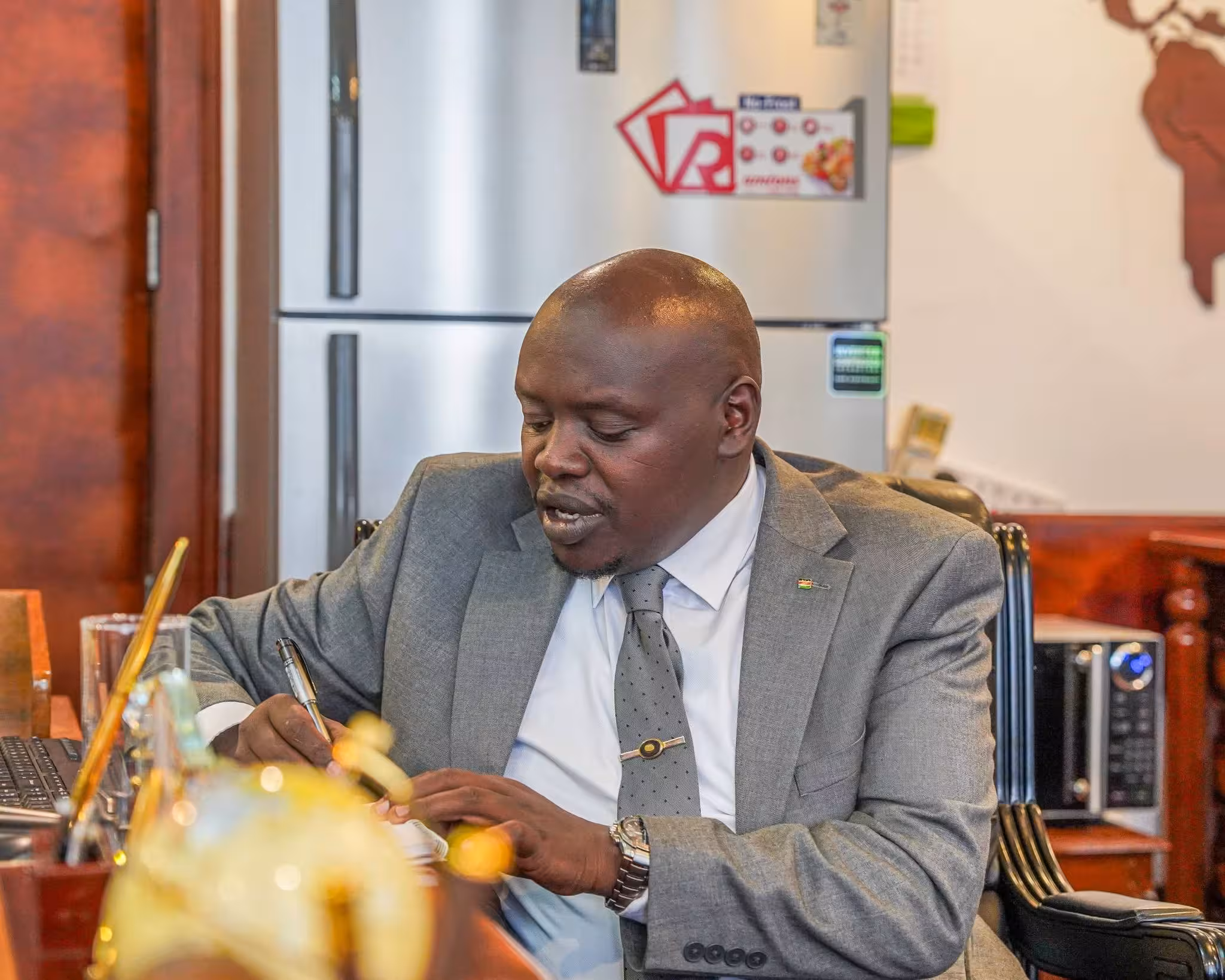 You are currently viewing SENETA CHERARGEI AMSUTA WAZIRI MURKOMEN KUHUSIANA NA UTOVU WA USALAMA MAENEO MBALIMBALI NCHINI