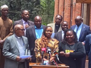 Read more about the article CIVIL SOCIETY ORGANIZATIONS OPPOSE JUDGES’ CAR GRANTS