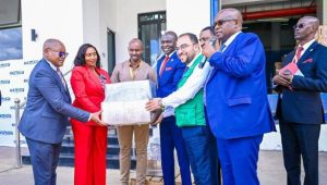 Read more about the article KENYA RECEIVES KSH 86 MILLION WORTH OF SUPPLIES FROM INDIA AND IOM AS IT STEPS UP EBOLA CONTAINMENT MEASURES